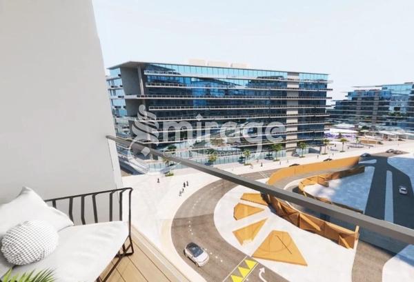 Prestigious Waterfront Studio | Iconic Location