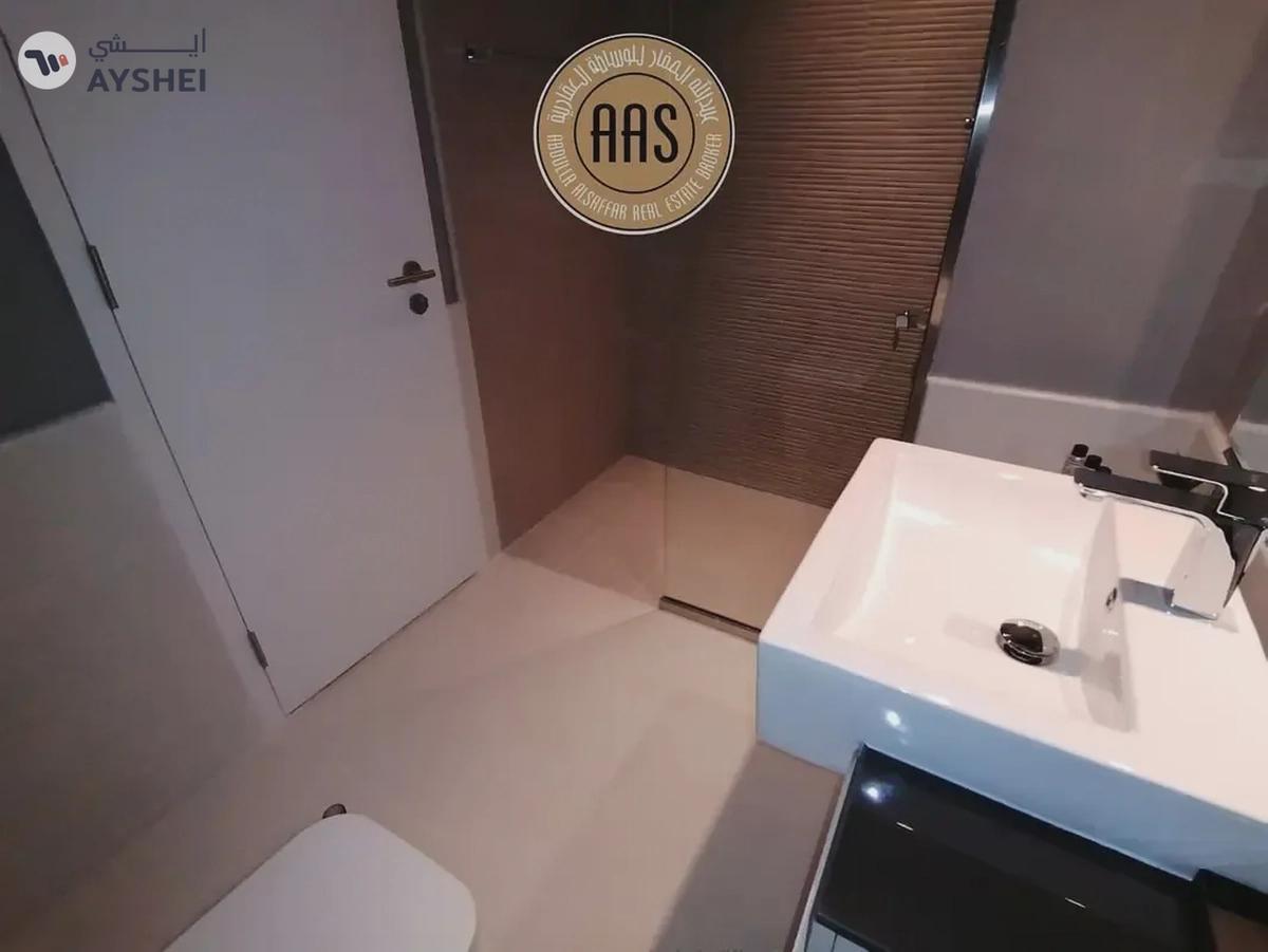 Fully Furnished ! Luxurious Apartment ! Ready To Move ! Pool Facing ! With All Aminities-1-landscape