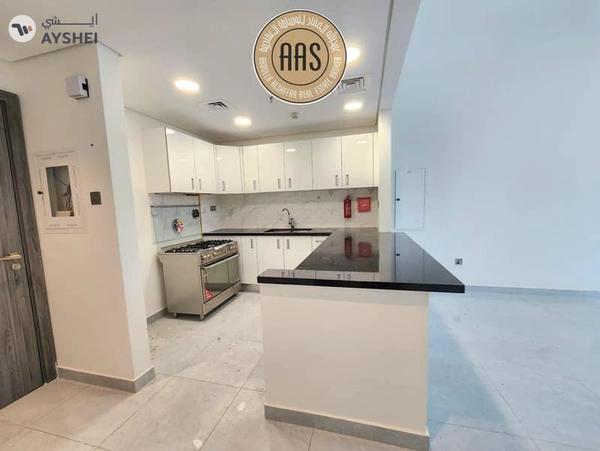 Like a brand new 2bhk//lavish interior//rent100k//all amenities//in arjan