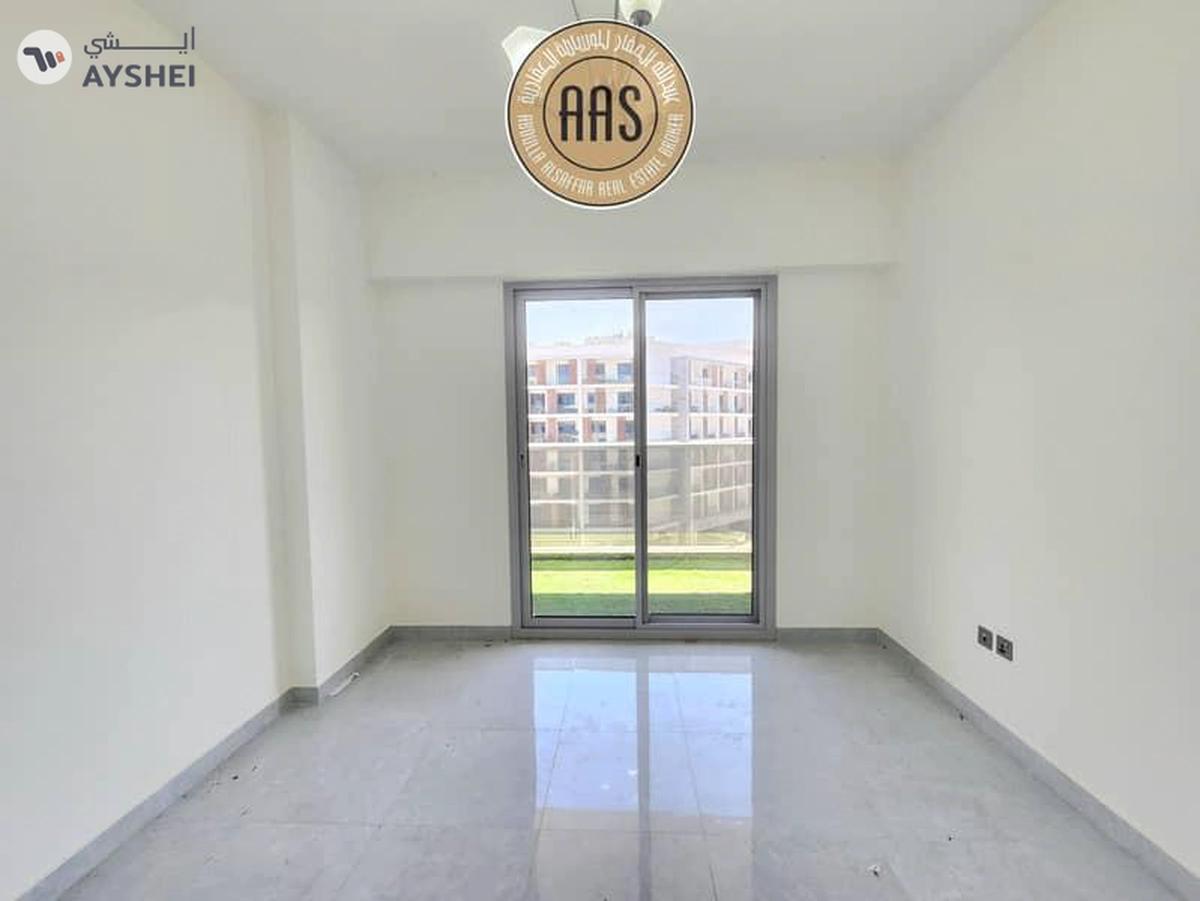 Like a brand new 2bhk//lavish interior//rent100k//all amenities//in arjan-11-11