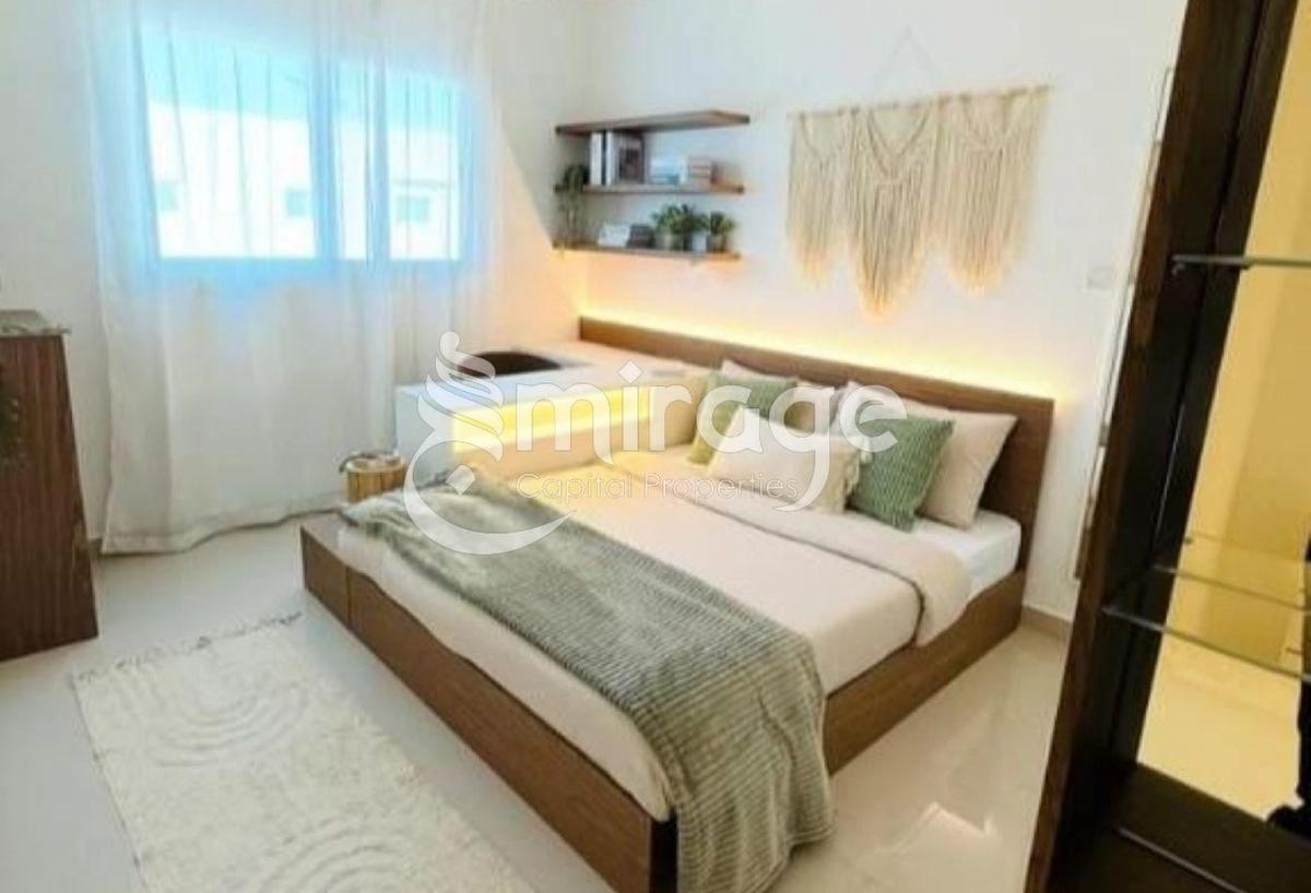 Vibrant 4BR Villa | Family Home | Private Pool-0-landscape