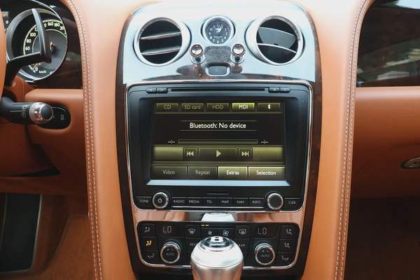 Bentley Continental GT V8 S -2015-84000KM-GCC Specs-Excellent Condition