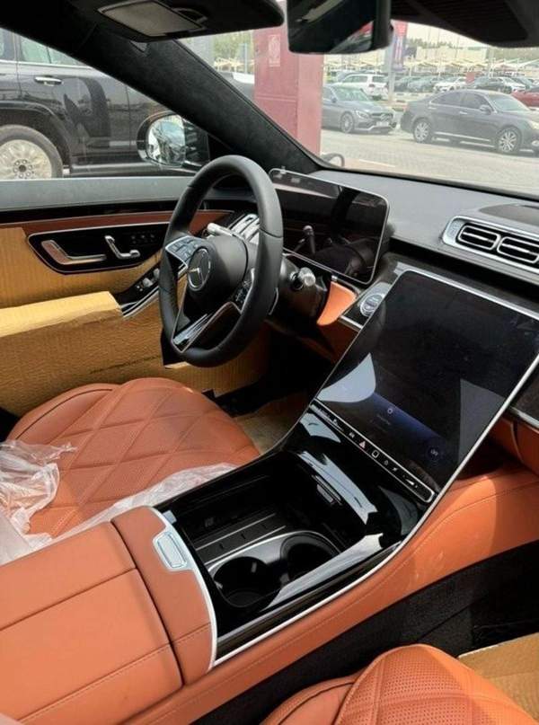 Mercedes-Benz S 450 Mercedes-Benz maybachS 450 2024