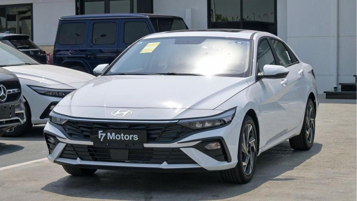 Hyundai Elantra-2-2