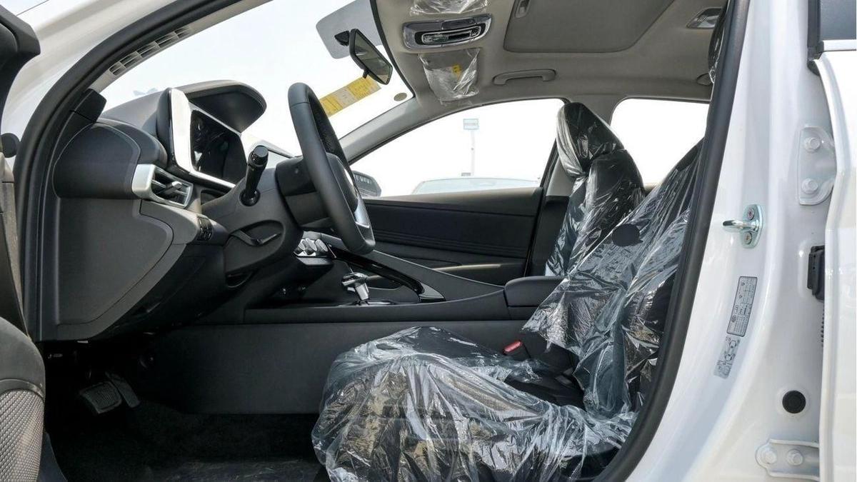 Hyundai Elantra-9-9
