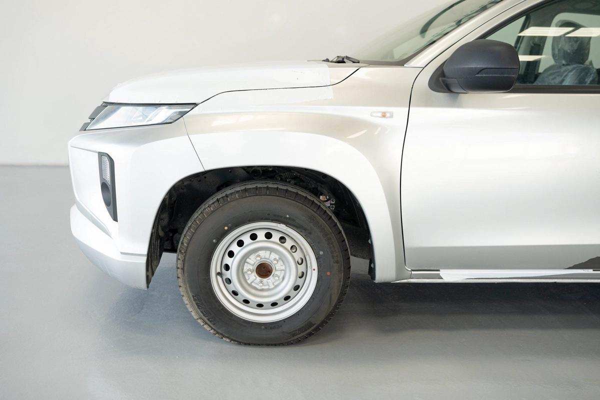 MITSUBISHI L200 2.5L M/T DIESEL 2WD MODEL 2023-6-6