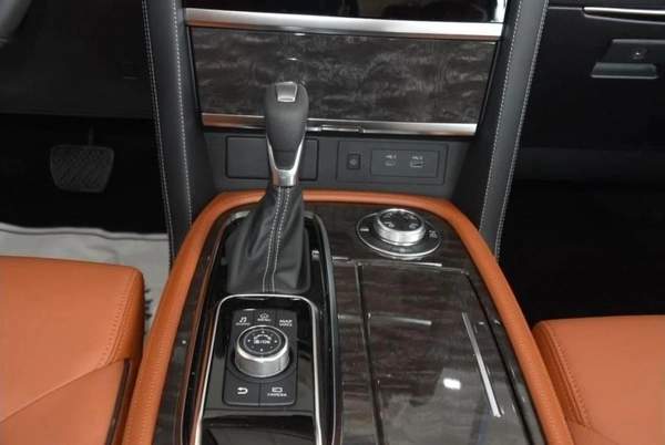 Nissan Patrol V8 T2 2024 (EXPORT)