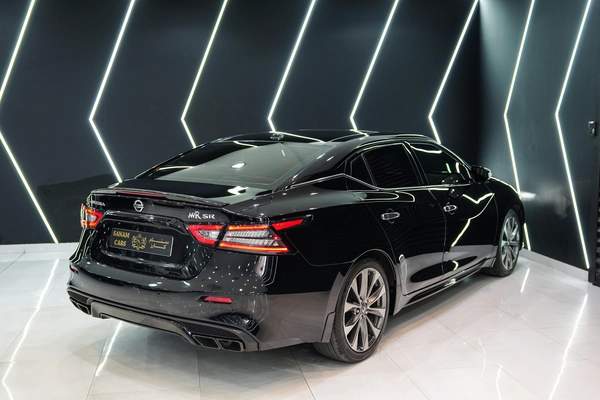 Nissan Maxima SR 2022