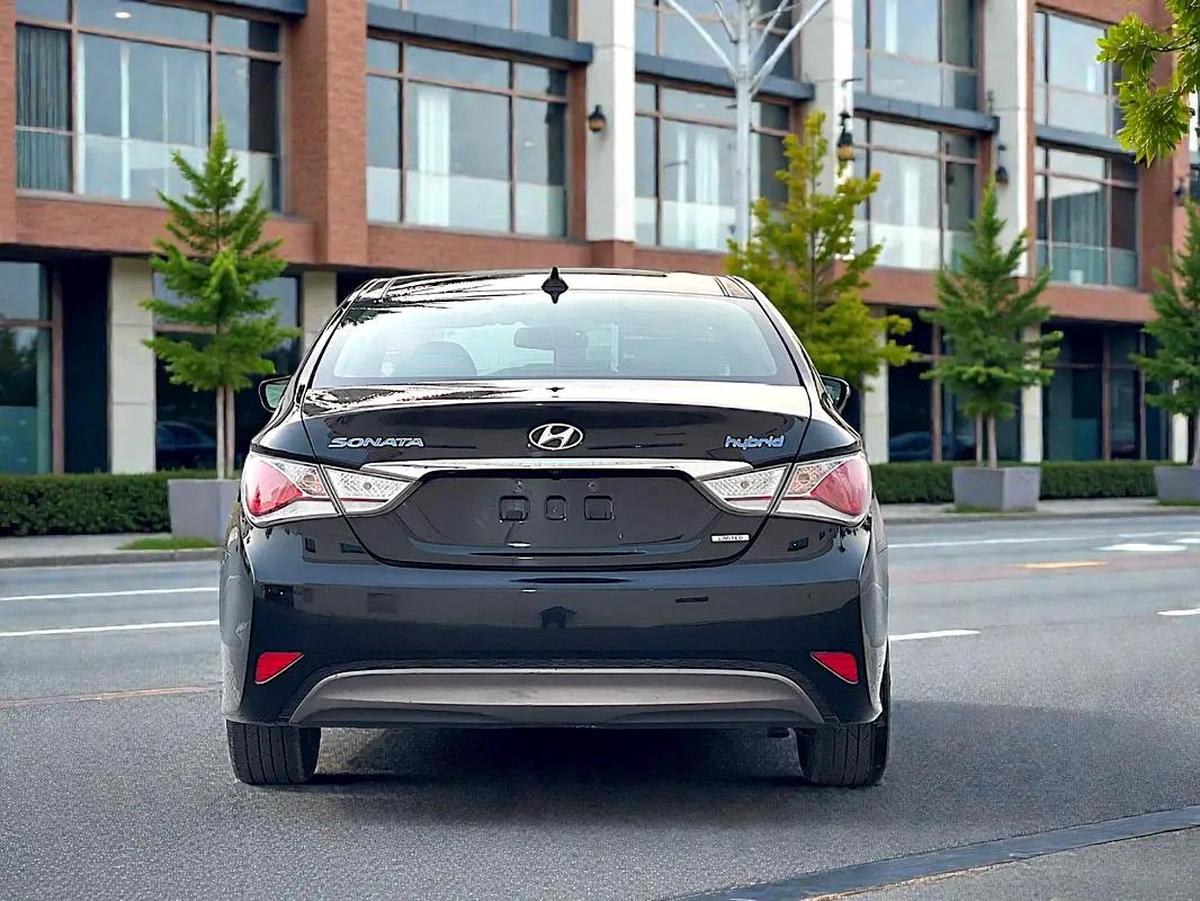 HYUNDAI SONATA | HYBRID | LIMITED | FREE ACCIDENT | WELL MAINTAINED-1-1