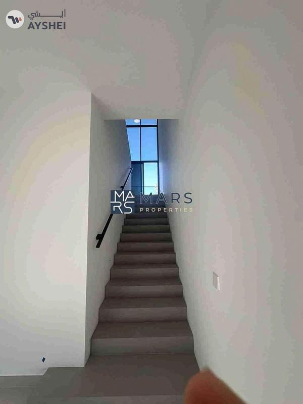 Luxury 2bhk villa in Masaar For rent _115k