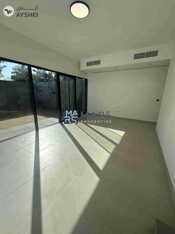 Luxury 2bhk villa in Masaar For rent _115k