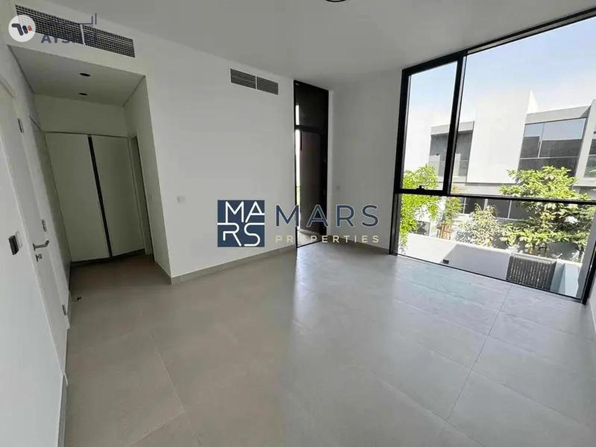 | Brand New 2 Bedroom Townhouse | Maids Room | Private Garden |-10-10
