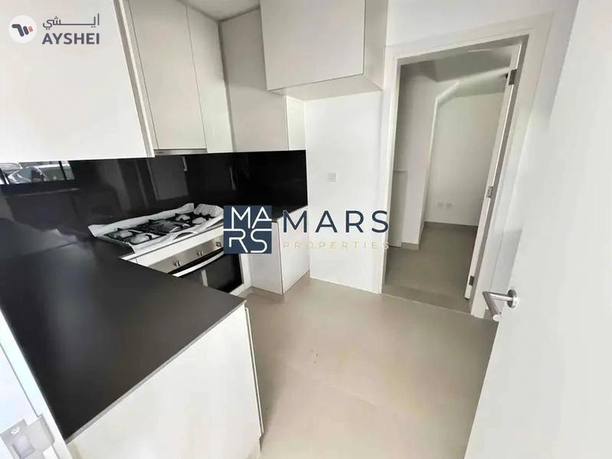 | Brand New 2 Bedroom Townhouse | Maids Room | Private Garden |-3-3