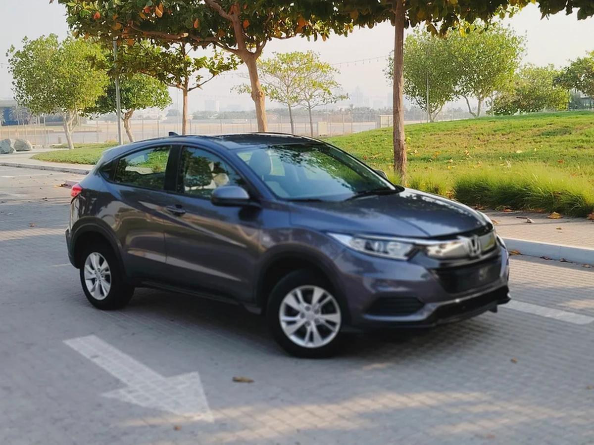 Honda HRV 2020 GCC MID Immaculate Condition Low KM Car Perfect For Family-0-0