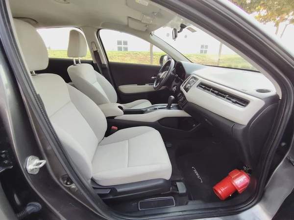 Honda HRV 2020 GCC MID Immaculate Condition Low KM Car Perfect For Family