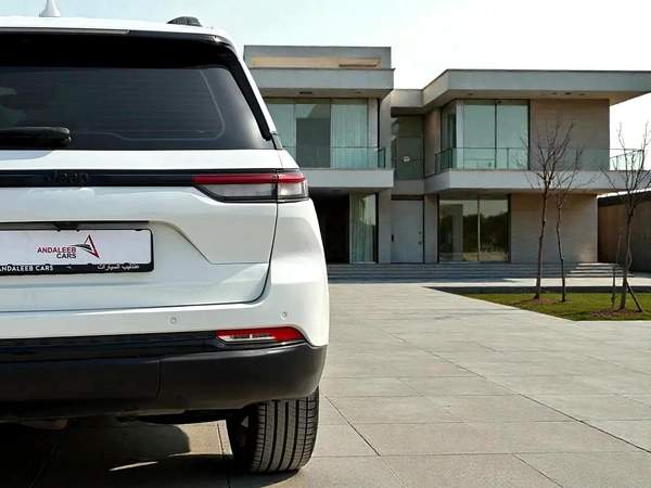 AED 2,070 P.M | 0% DOWN PAYMENT | JEEP GRAND CHEROKEE | AGENCY WARRANTY & SERVICE CONTRACT | GCC