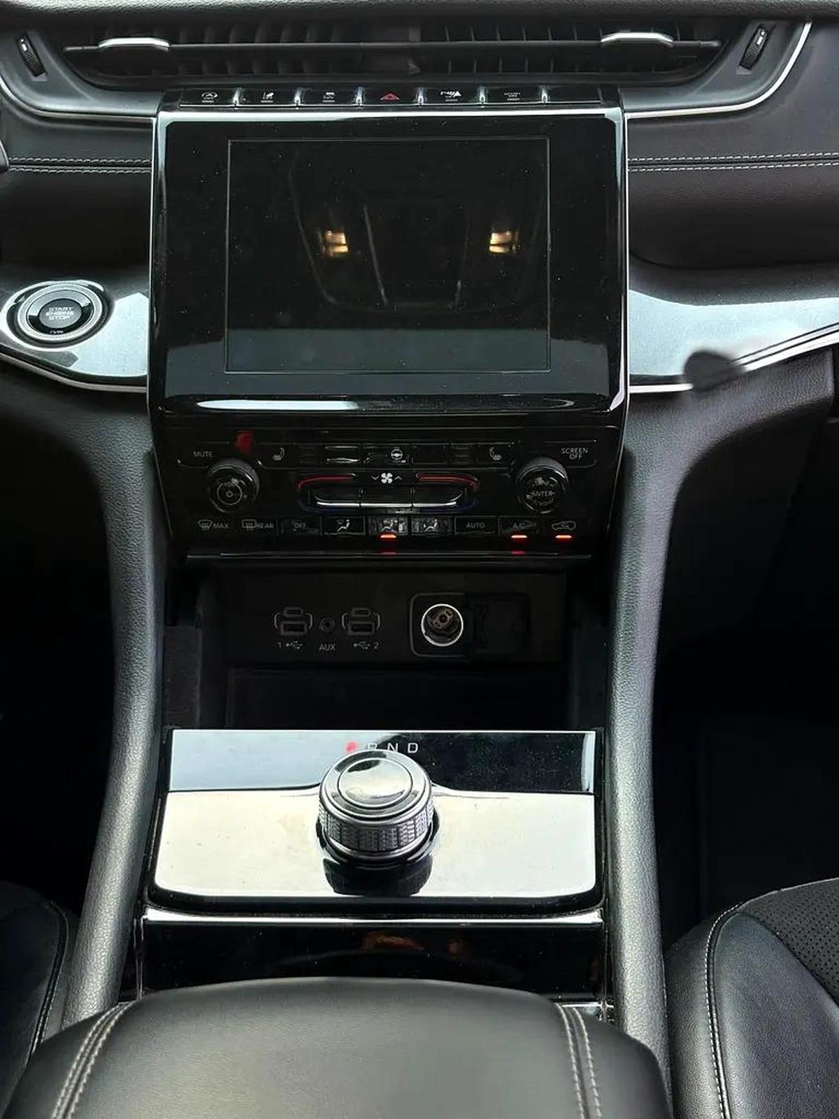 AED 2,070 P.M | 0% DOWN PAYMENT | JEEP GRAND CHEROKEE | AGENCY WARRANTY & SERVICE CONTRACT | GCC-7-7