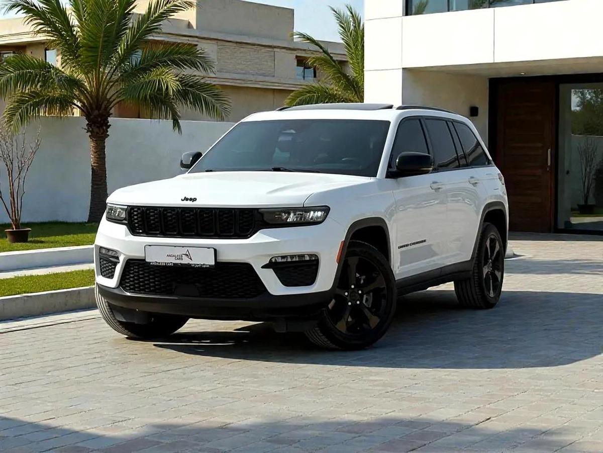 AED 2,070 P.M | 0% DOWN PAYMENT | JEEP GRAND CHEROKEE | AGENCY WARRANTY & SERVICE CONTRACT | GCC-0-0