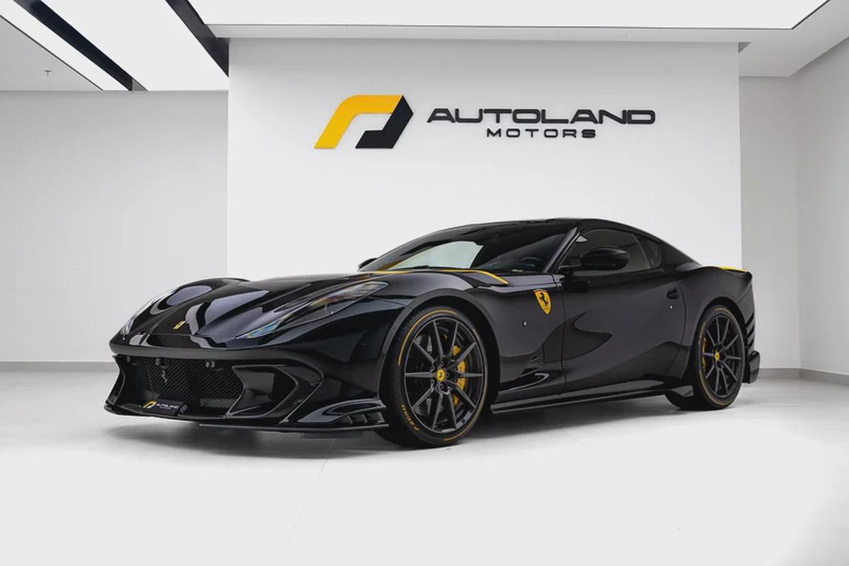 2023 FERRARI 812 COMPETZIONE.-0-0