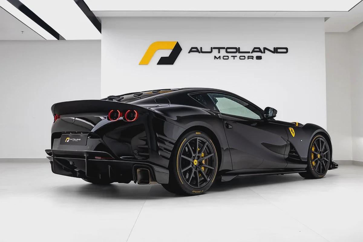 2023 FERRARI 812 COMPETZIONE.-1-1