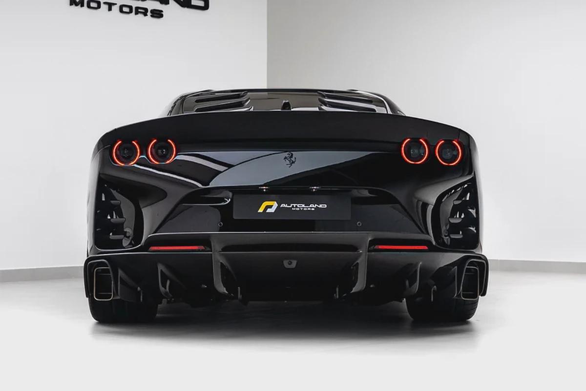 2023 FERRARI 812 COMPETZIONE.-4-4