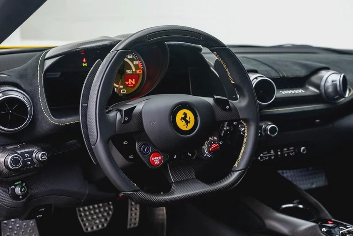 2023 FERRARI 812 COMPETZIONE.-10-10