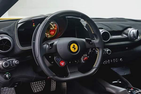 2023 FERRARI 812 COMPETZIONE.