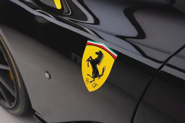 2023 FERRARI 812 COMPETZIONE.