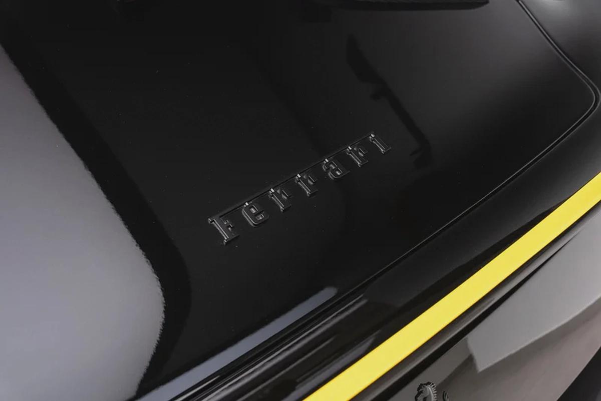 2023 FERRARI 812 COMPETZIONE.-17-17
