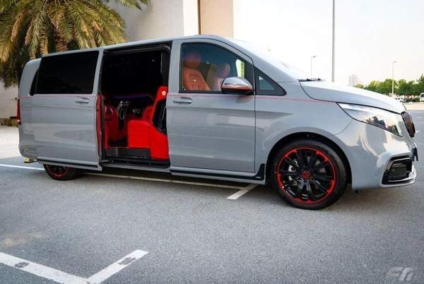 Mercedes-Benz V 250 VIP BUSINESS VAN – FULL LUXURY OPTION | BRAND NEW | GCC | 2023
