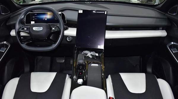Geely CityRay ( 2026 Model ) in Grey Color GCC Specs