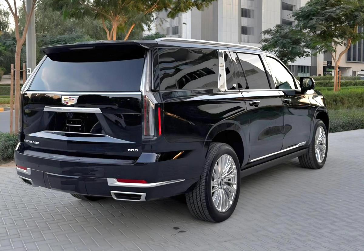 2025 CADILAC Escalad ESV // PLATINUM SPORT -19-19