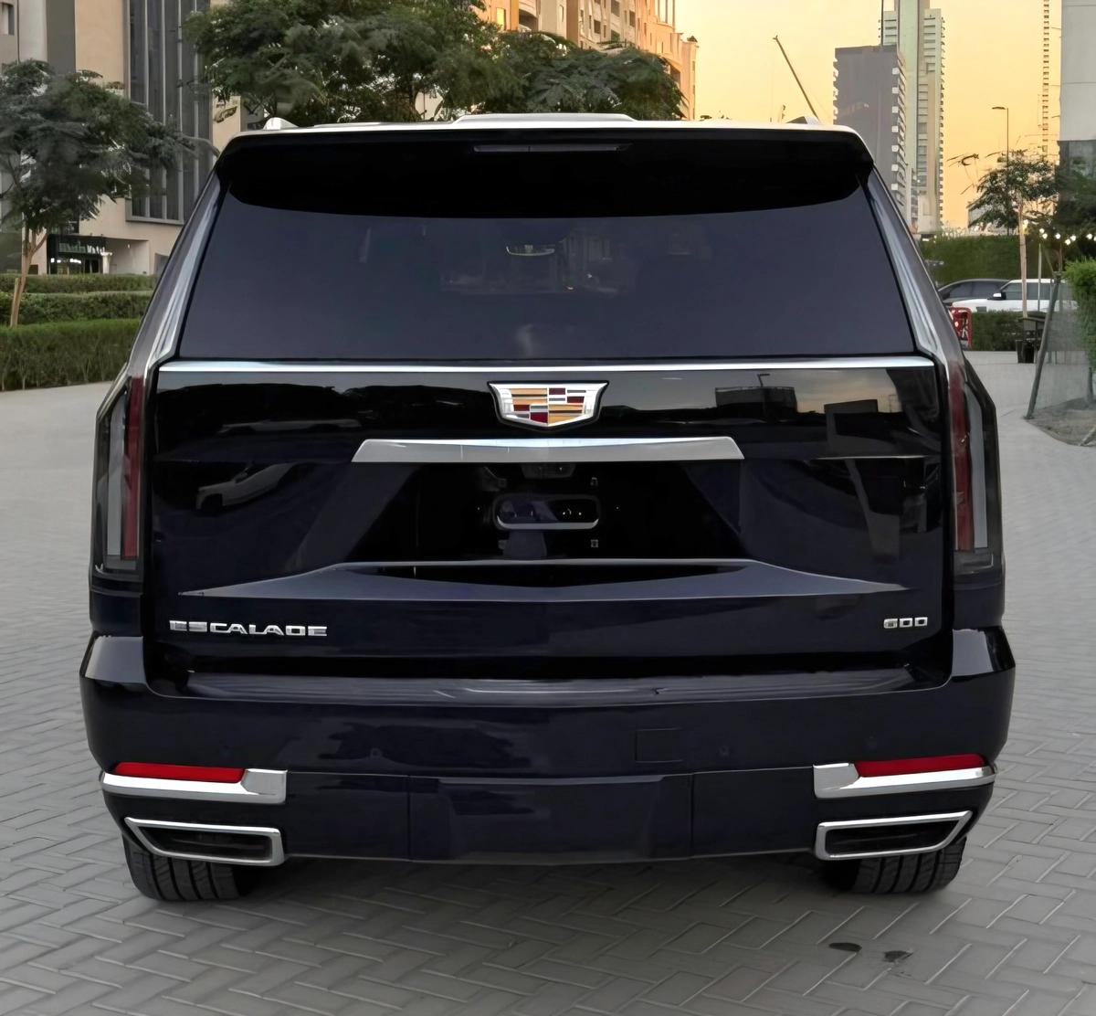 2025 CADILAC Escalad ESV // PLATINUM SPORT -17-17