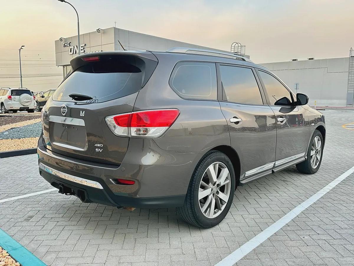 نيسان باثفايندر SV بني / بيج 2015 خبليجي-4-4
