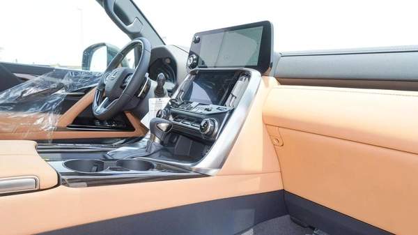 Lexus LX600 3.5L V6