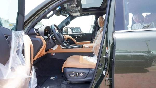 Lexus LX600 3.5L V6