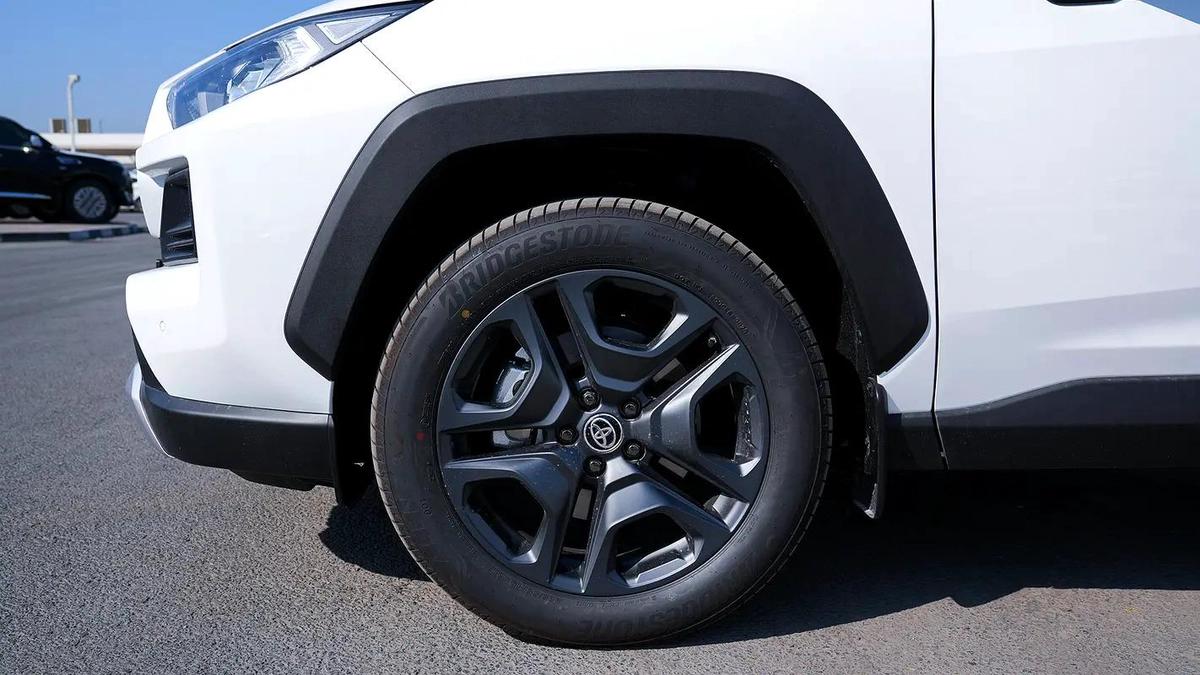 2025 TOYOTA RAV4 ADVENTURE 2.5L AWD GCC-16-16