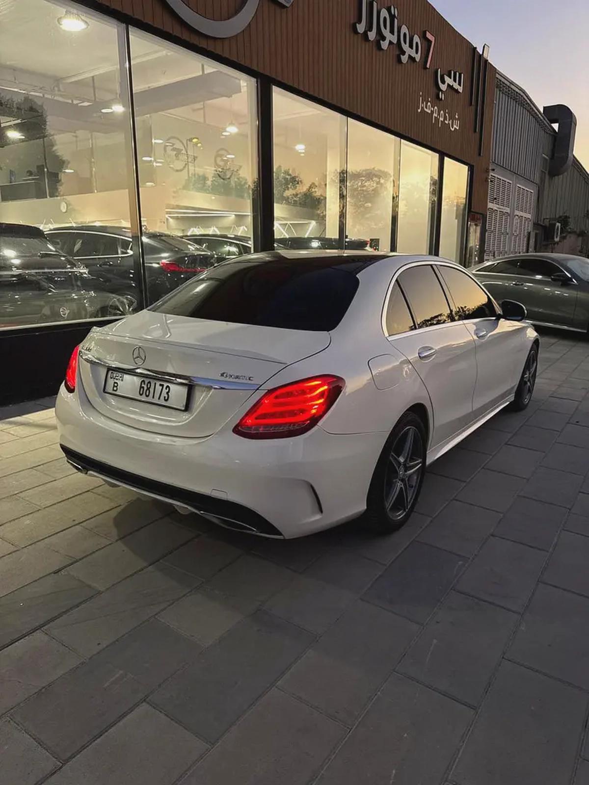 Mercedes-Benz C300 AMG 4MATIC | 2015 | Sport Luxury Sedan | Fully service | Excellent Condition-1-1