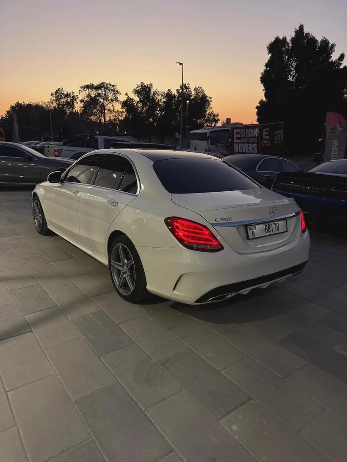Mercedes-Benz C300 AMG 4MATIC | 2015 | Sport Luxury Sedan | Fully service | Excellent Condition-5-5