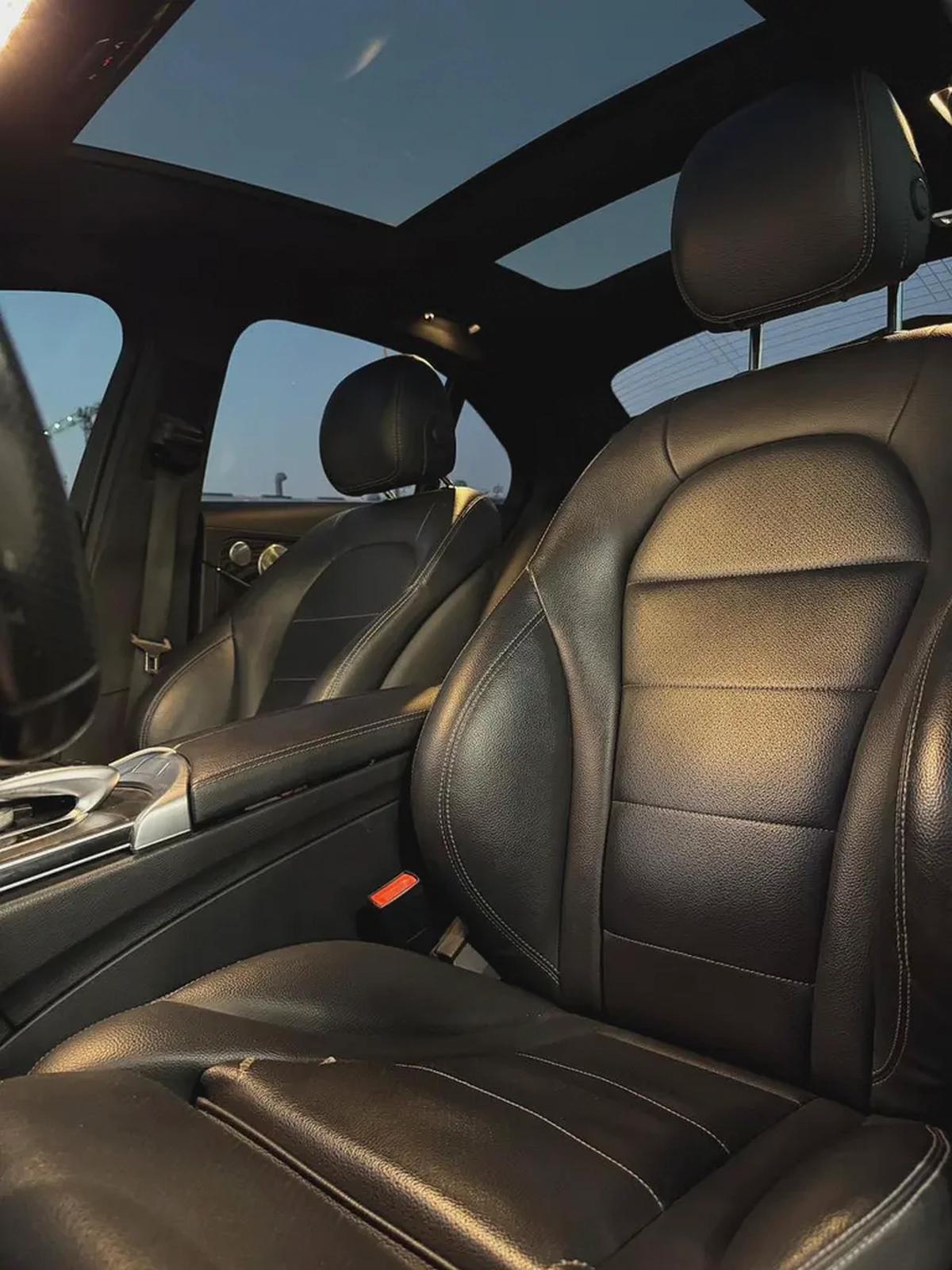 Mercedes-Benz C300 AMG 4MATIC | 2015 | Sport Luxury Sedan | Fully service | Excellent Condition-6-6