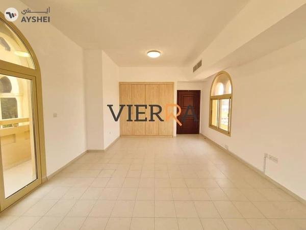 Ready to Move | End Unit | Andalusia Style