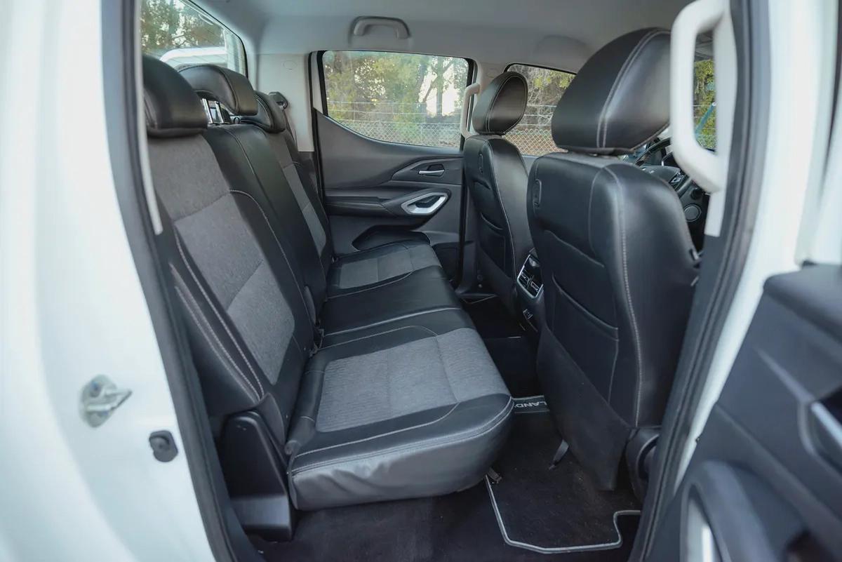 Landtrek | Double Cabin 4X4 | Automatic | GCC Specs | Ref#P18806-12-12