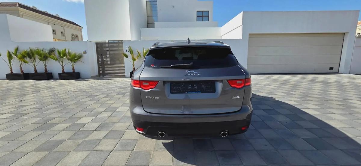 2017-Jaguar F Pace 35T R Sport-Excellent Condition-Bank Finance Available-7-7