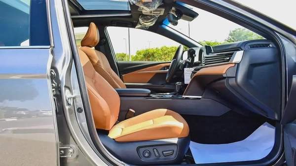 TOYOTA CAMRY LUMIER 2.5L HYBRID FULL OPTION MODEL 2025