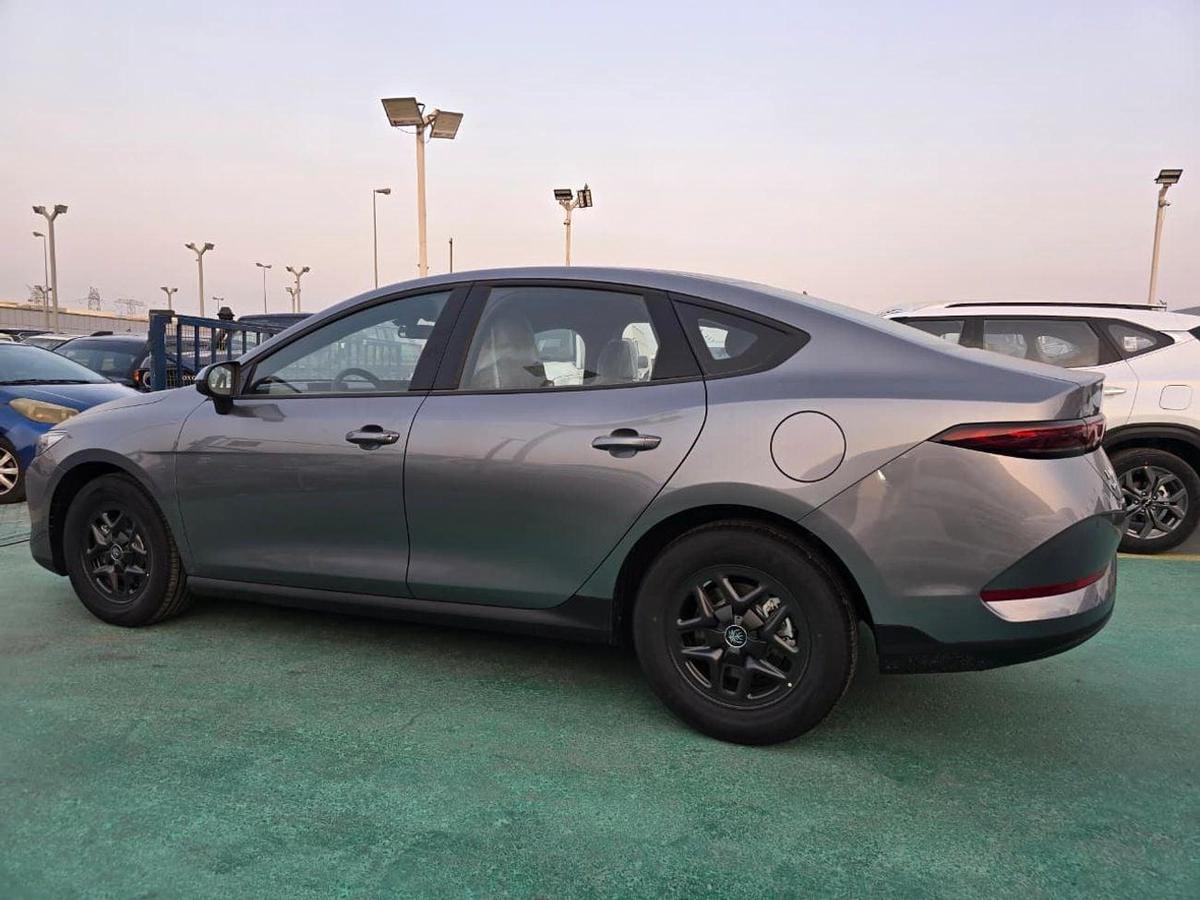 BYD QIN PLUS 1.5L HYBRID-4-4