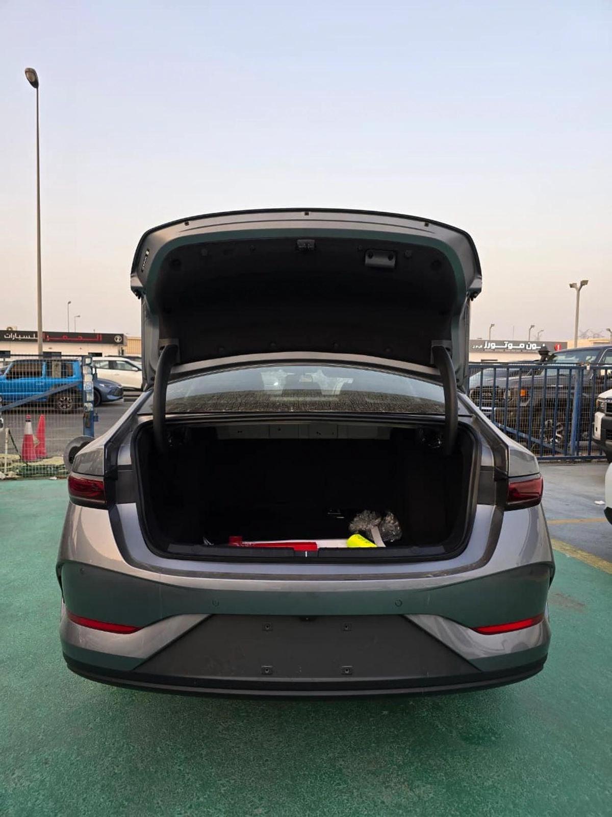 BYD QIN PLUS 1.5L HYBRID-10-10