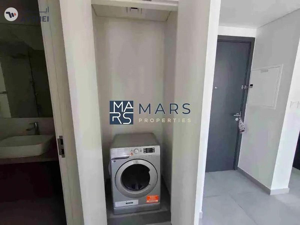 || Specious 1 Bedroom || Invester Deal || Pool View || prime Location ||-9-9