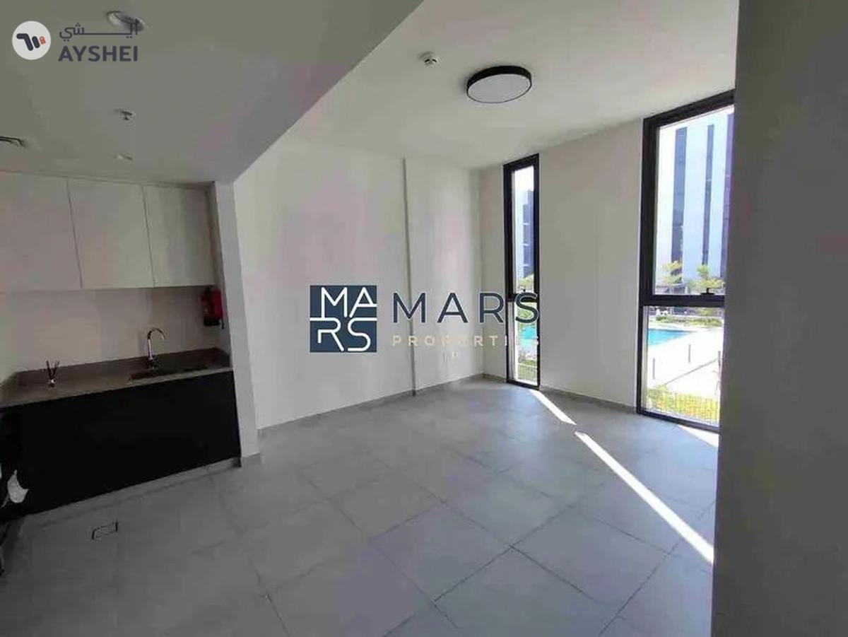 || Specious 1 Bedroom || Invester Deal || Pool View || prime Location ||-2-2