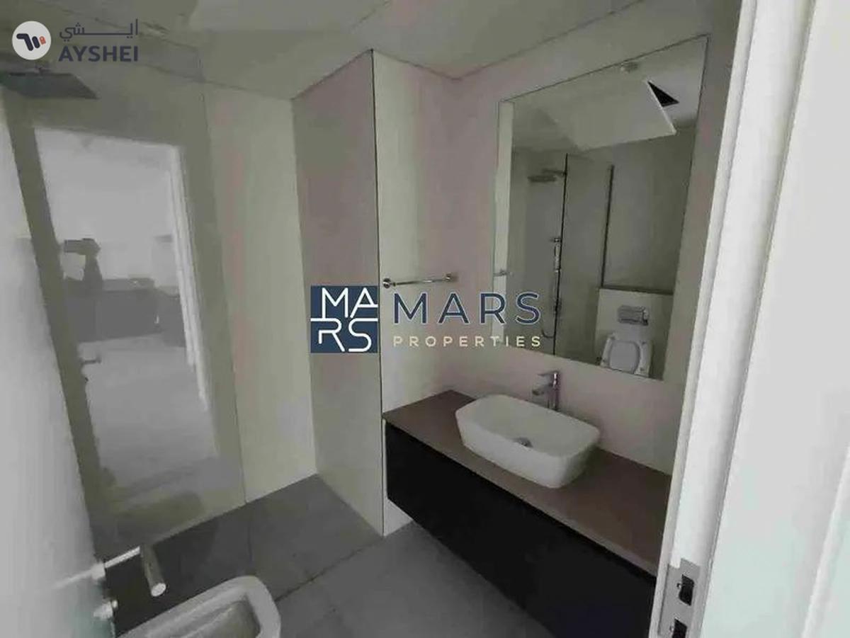 || Specious 1 Bedroom || Invester Deal || Pool View || prime Location ||-6-6