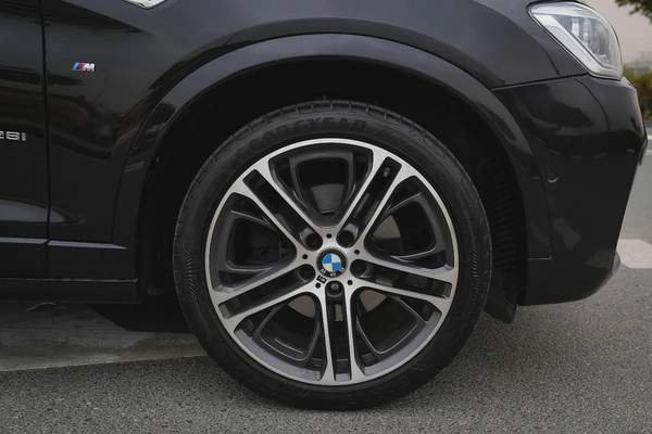 BMW X3 X DRIVE 28i 2017!! GGC SPECS!! WELL MAINTAINED